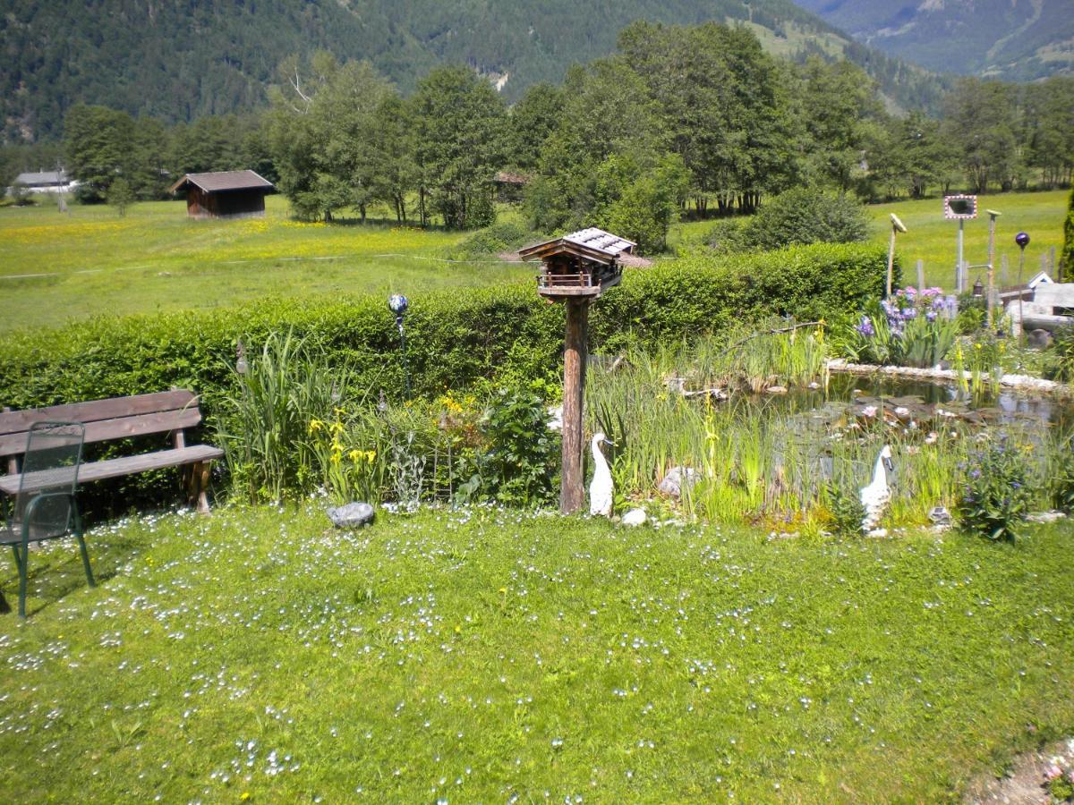 Gartenwohnung Robinigg Maishofen Exterior photo